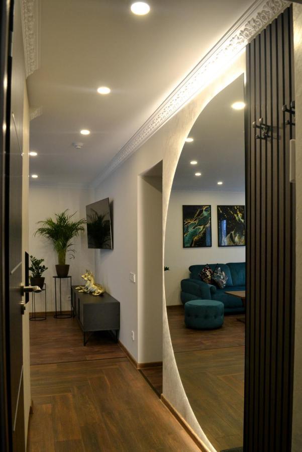 E. D. Elite Apartment Šiauliai Exteriör bild