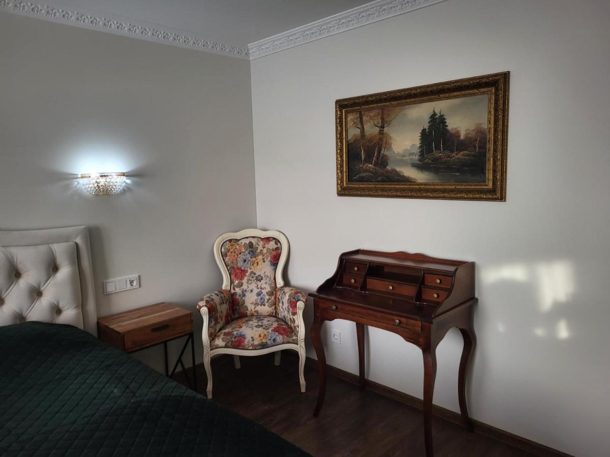 E. D. Elite Apartment Šiauliai Exteriör bild