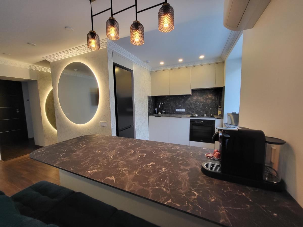 E. D. Elite Apartment Šiauliai Exteriör bild
